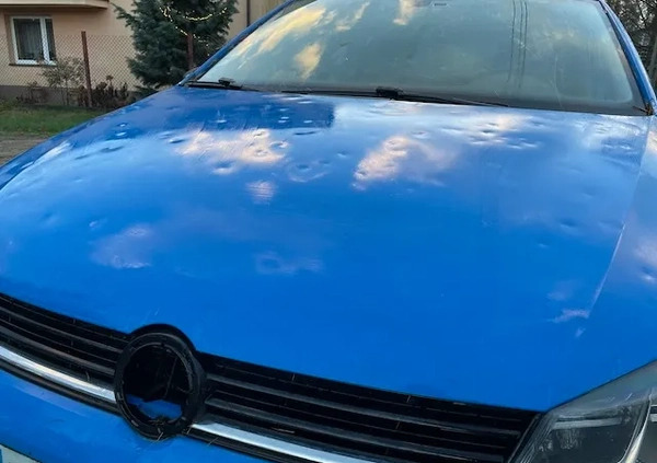 Volkswagen Polo cena 14900 przebieg: 159000, rok produkcji 2014 z Piaseczno małe 154